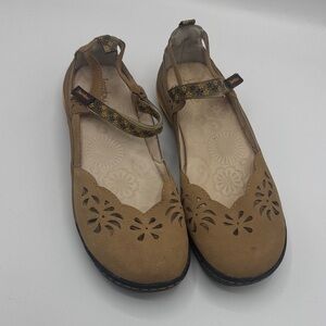 Jambu Tan Floral Cutout Mary Jane Loafers
